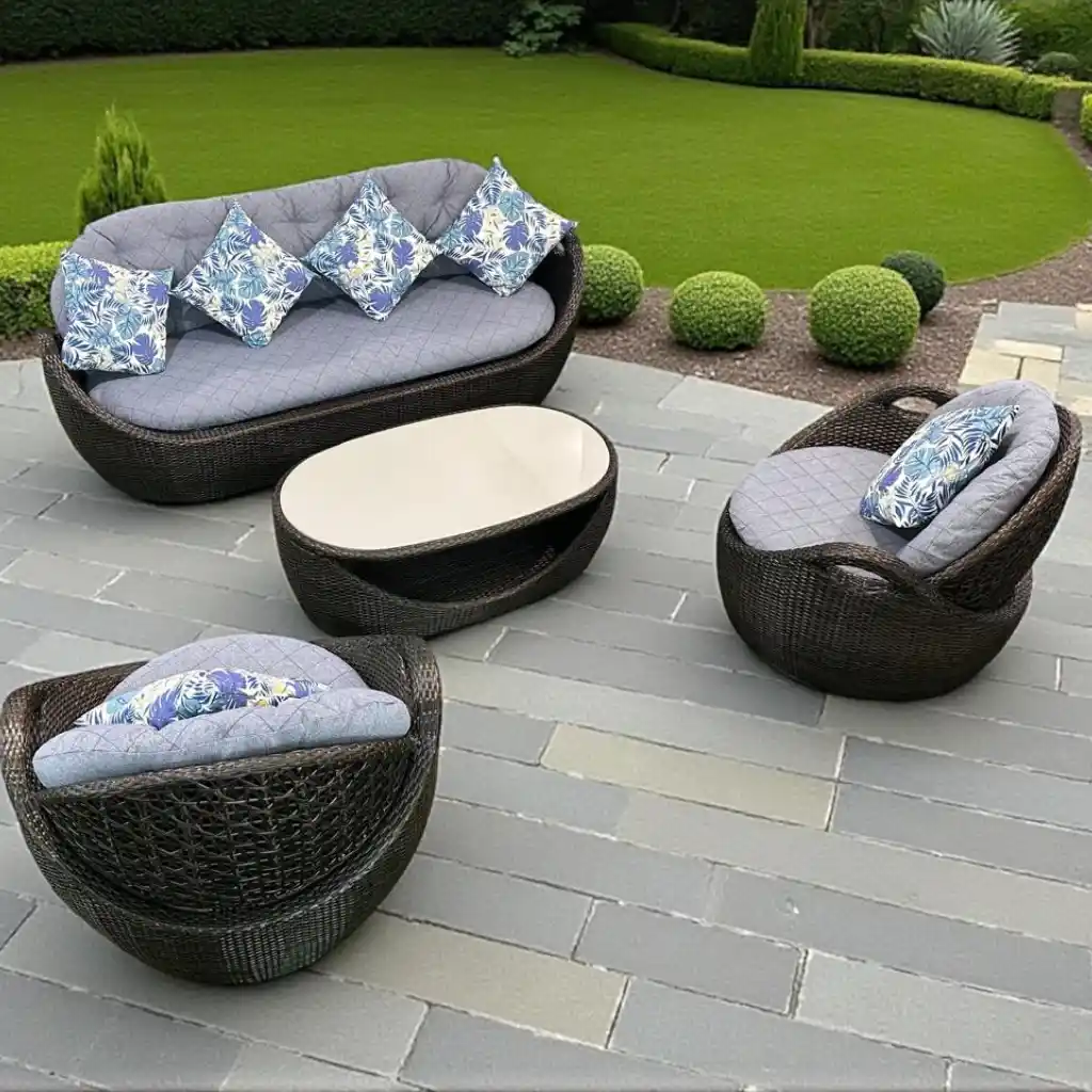 Outdoor Furniture Fabric – Solution Dyed Polyester